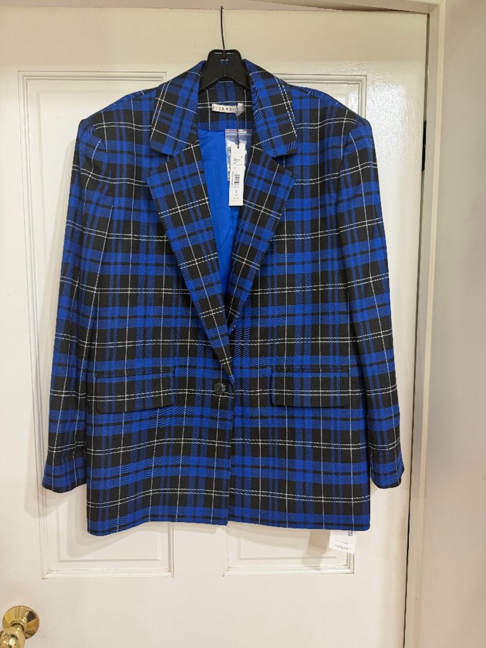 NEW with Tags $600 Alice + Olivia Jacket royal Blue/Black/White Plaid sz 6